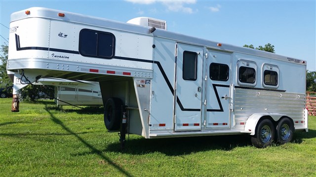 Short's Trailer Sales Horse Trailer for Sale